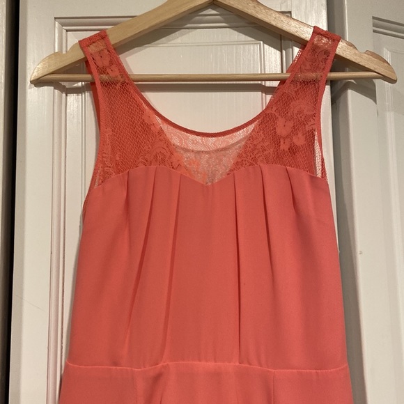 Beautiful Coral/Peachy Fit & Flare Lace-Top Dress by Express - Sz 0 - Picture 5 of 6